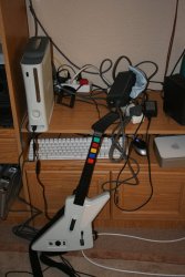 Guitar Hero II - Xbox + Controller